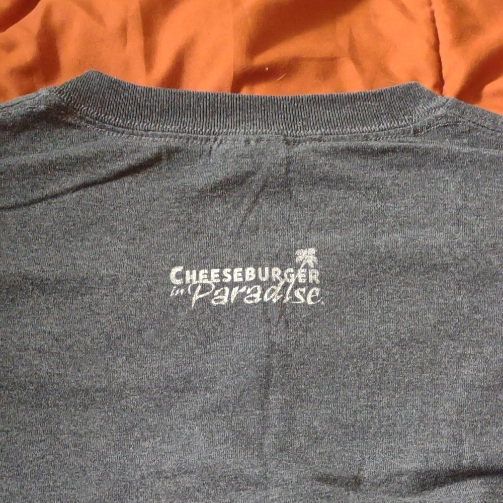 Staff Tshirt - Cheeseburger In Paradise - Picture 5 of 5
